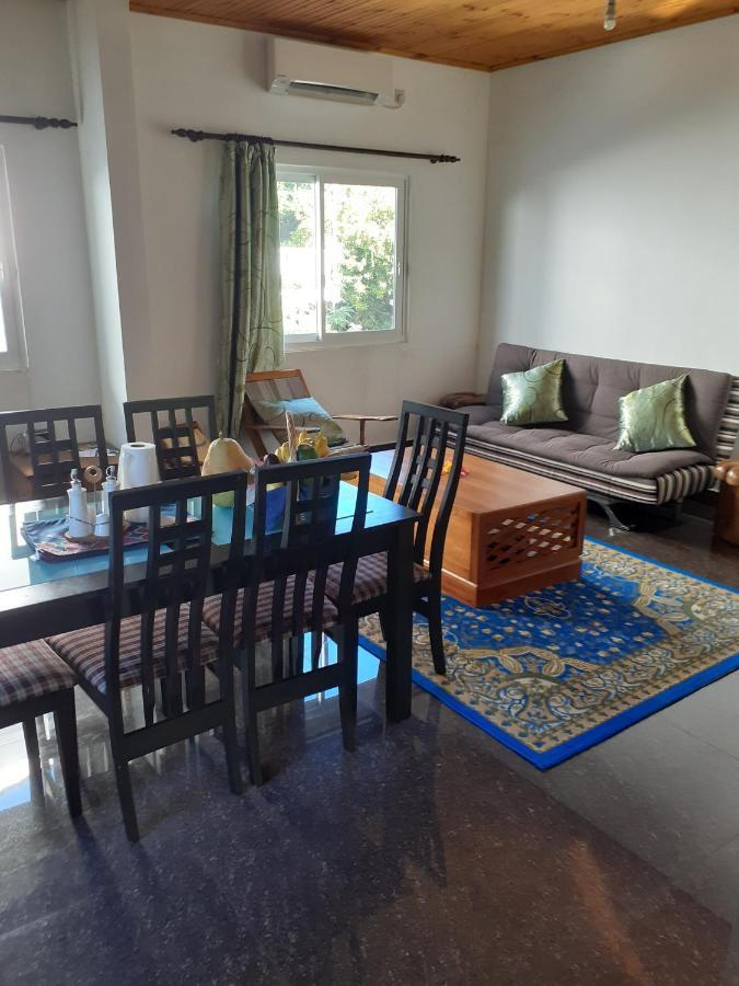 Corner Bay Apartments Beau Vallon,Mahe วิกตอเรีย ภายนอก รูปภาพ